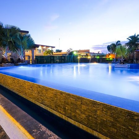 Japi Hotel - Annex Cauayan City  Exteriör bild